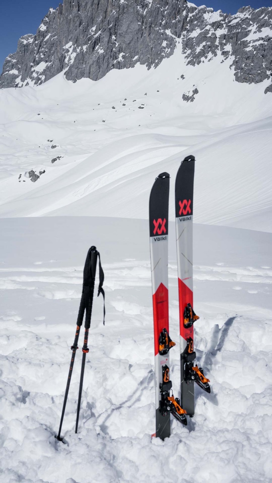 Touring skis characteristics and technical features